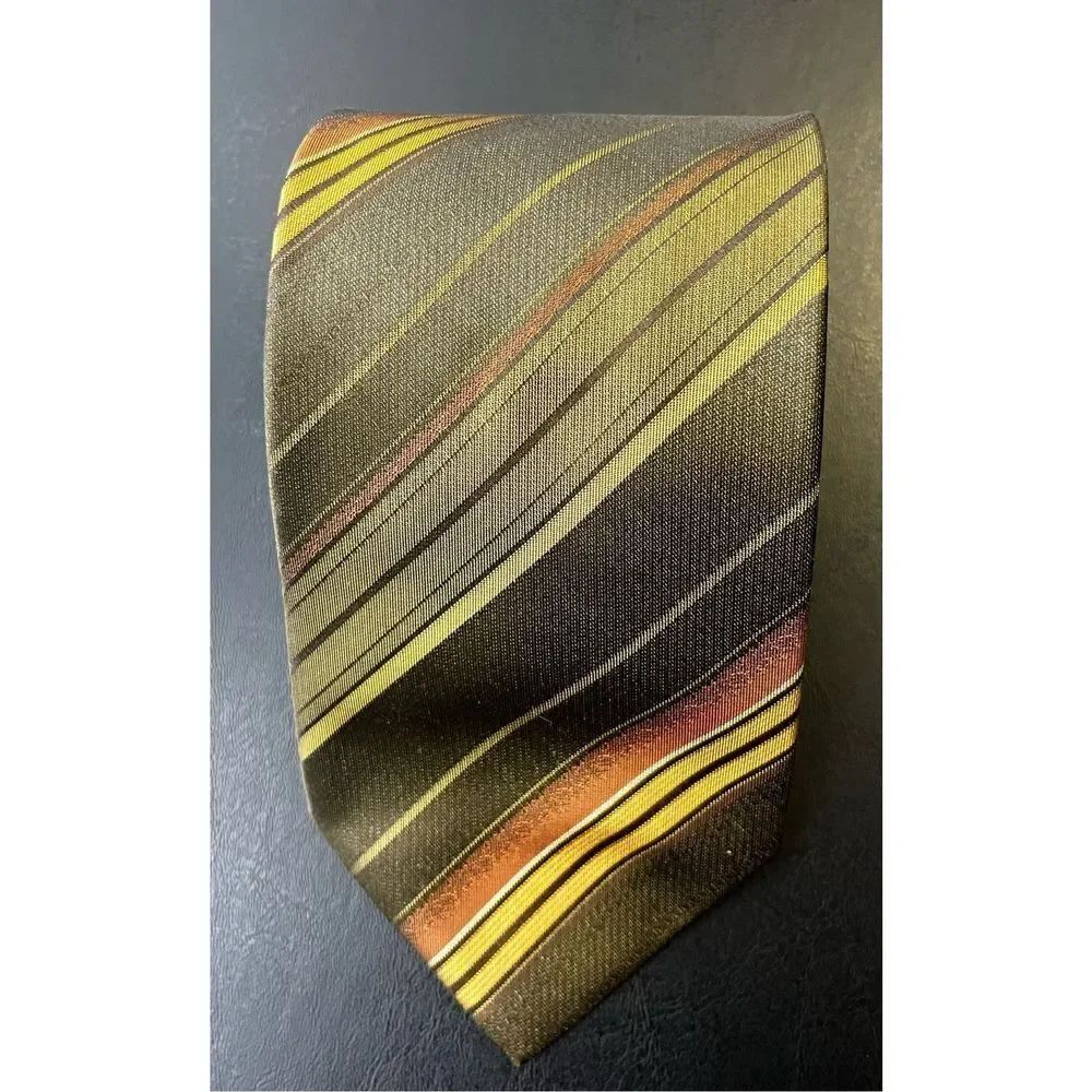 Hugo Boss tie